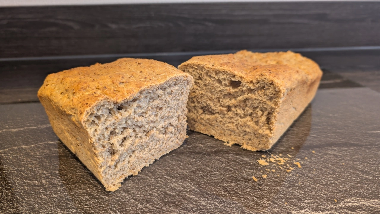 Das aufgeschnittene Treberbrot